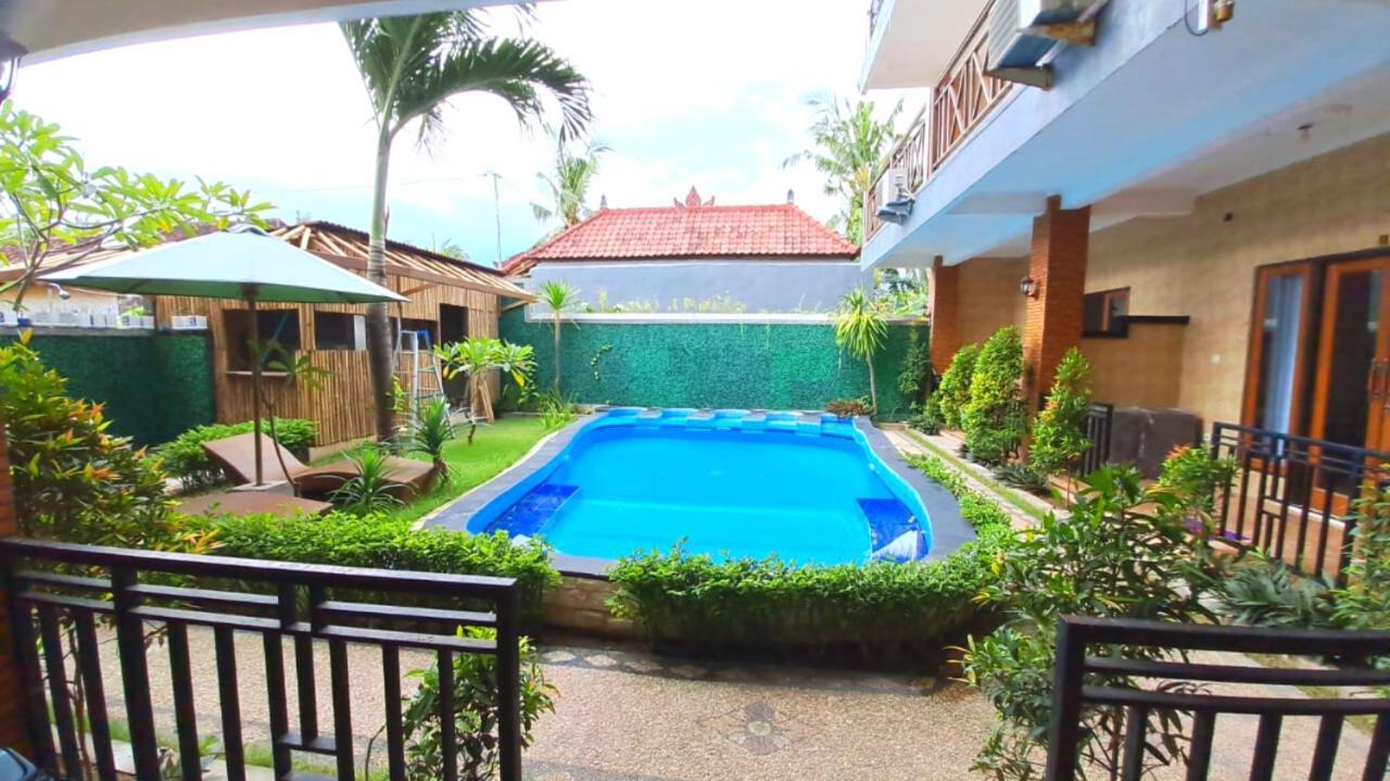 Wahyuga Sari Guest House Nita Salon & Spa Lembongan Eksteriør billede