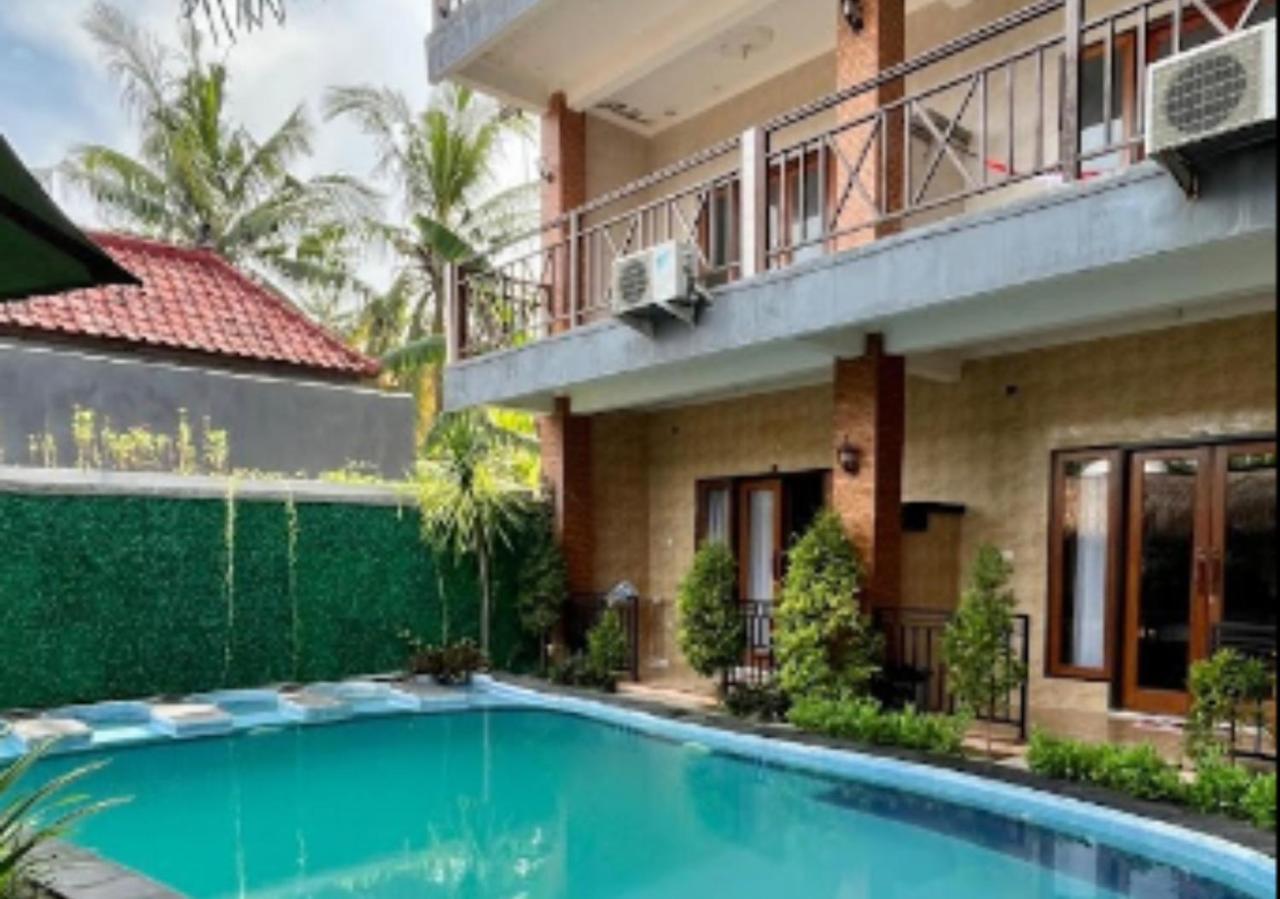 Wahyuga Sari Guest House Nita Salon & Spa Lembongan Eksteriør billede